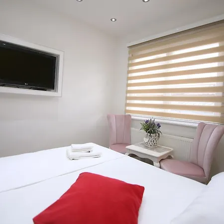 Motel One 3*